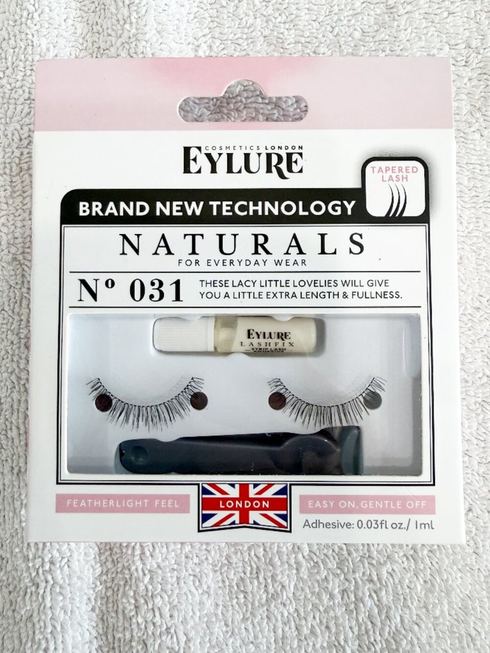 eylure naturals no 031 false eyelashes NIB